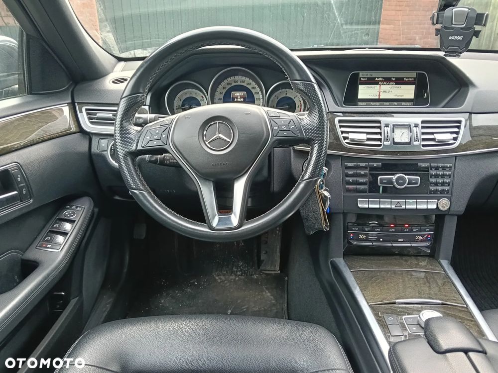 Mercedes-Benz Klasa E 220 CDI 7G-TRONIC Avantgarde - 8