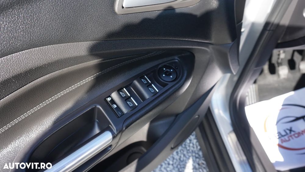Ford Grand C-Max 1.5 EcoBoost Start-Stopp-System Titanium - 16