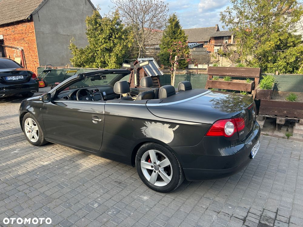 Volkswagen Eos 2.0 TDI DPF DSG Individual - 13