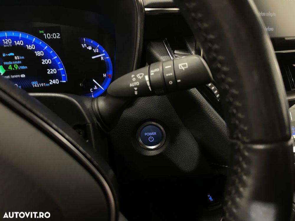 Toyota Corolla 1.8 HSD Dynamic - 21