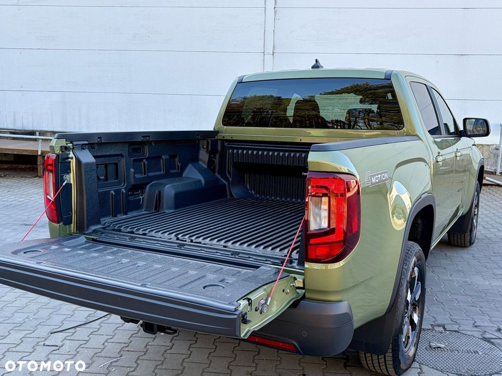 Volkswagen Amarok - 10