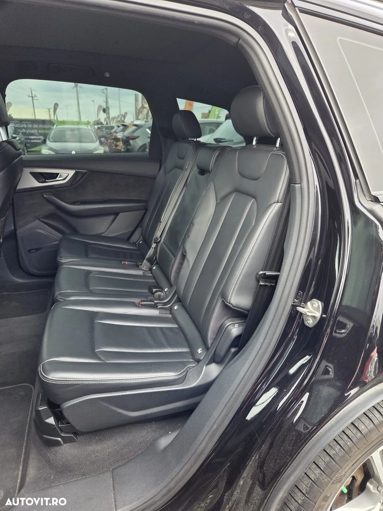 Audi Q7 - 8
