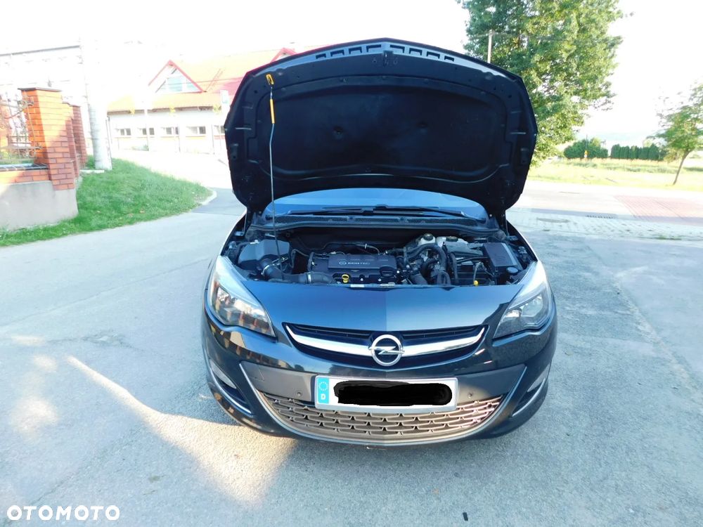 Opel Astra 1.4 Turbo Innovation - 22