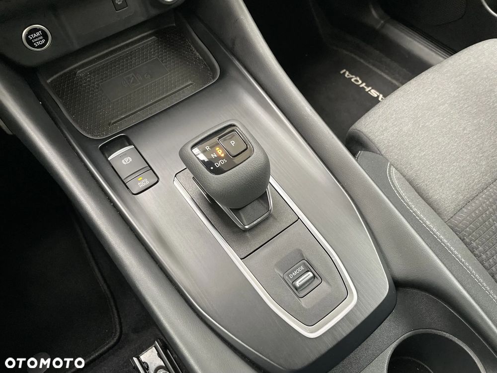 Nissan Qashqai 1.3 DIG-T MHEV N-Connecta Xtronic - 16
