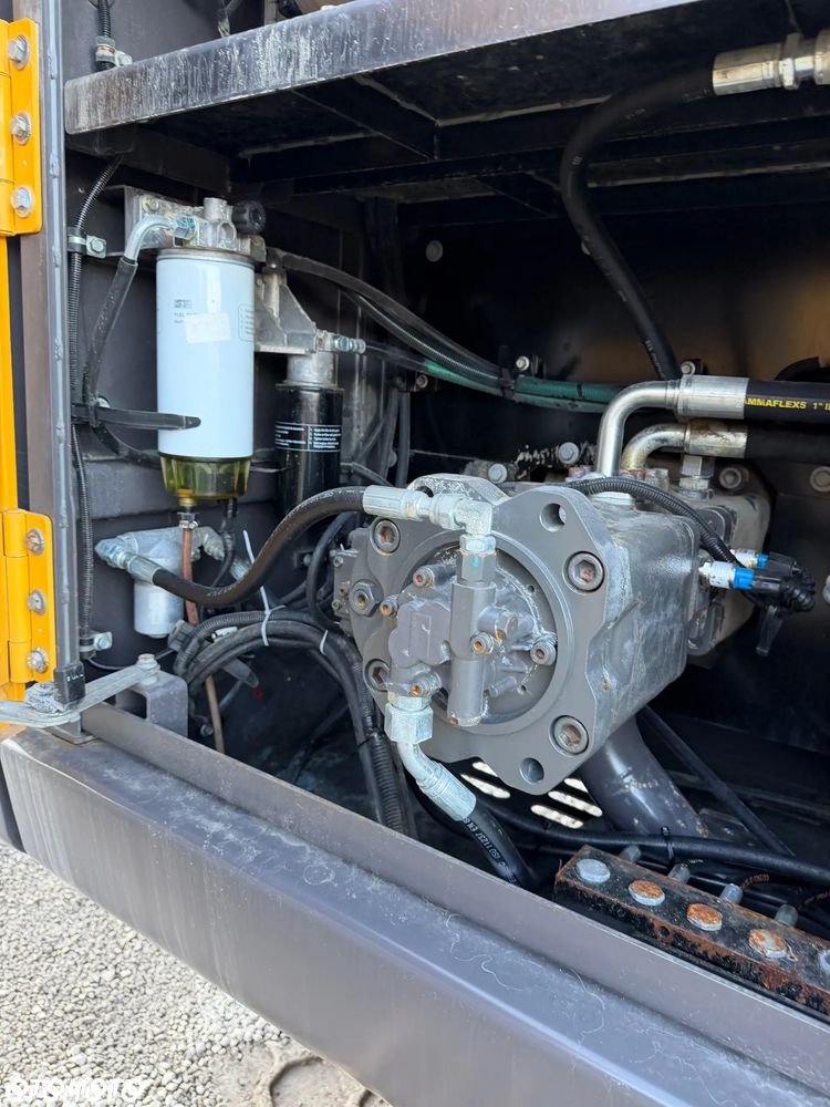 Volvo Ec 300 34-35 ton 2019 rok koparka gąsiennicowa - 12