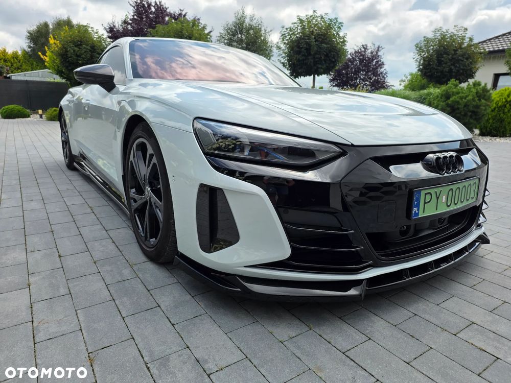 Audi RS e-tron GT - 1