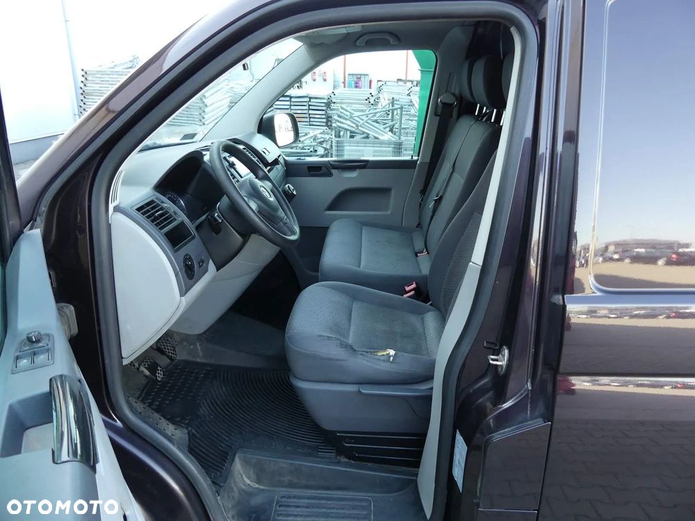 Volkswagen TRANSPORTER 2.0 TDI FURGON - 5
