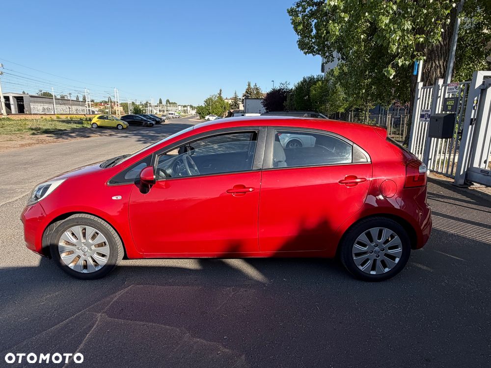 Kia Rio 1.4 M - 5