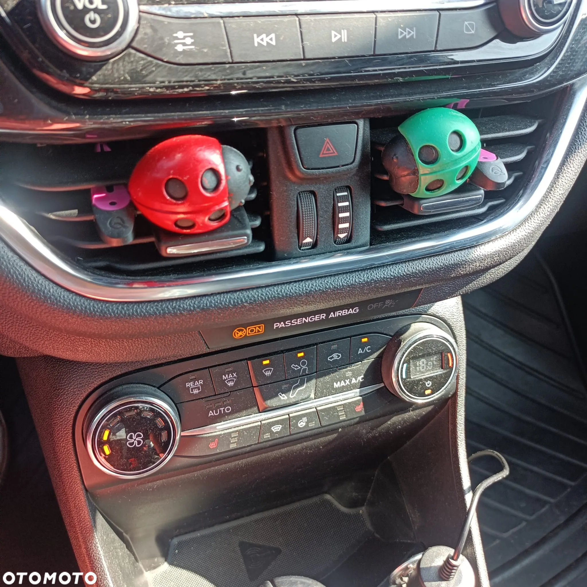 Ford Fiesta 1.0 EcoBoost S&S ACTIVE - 9