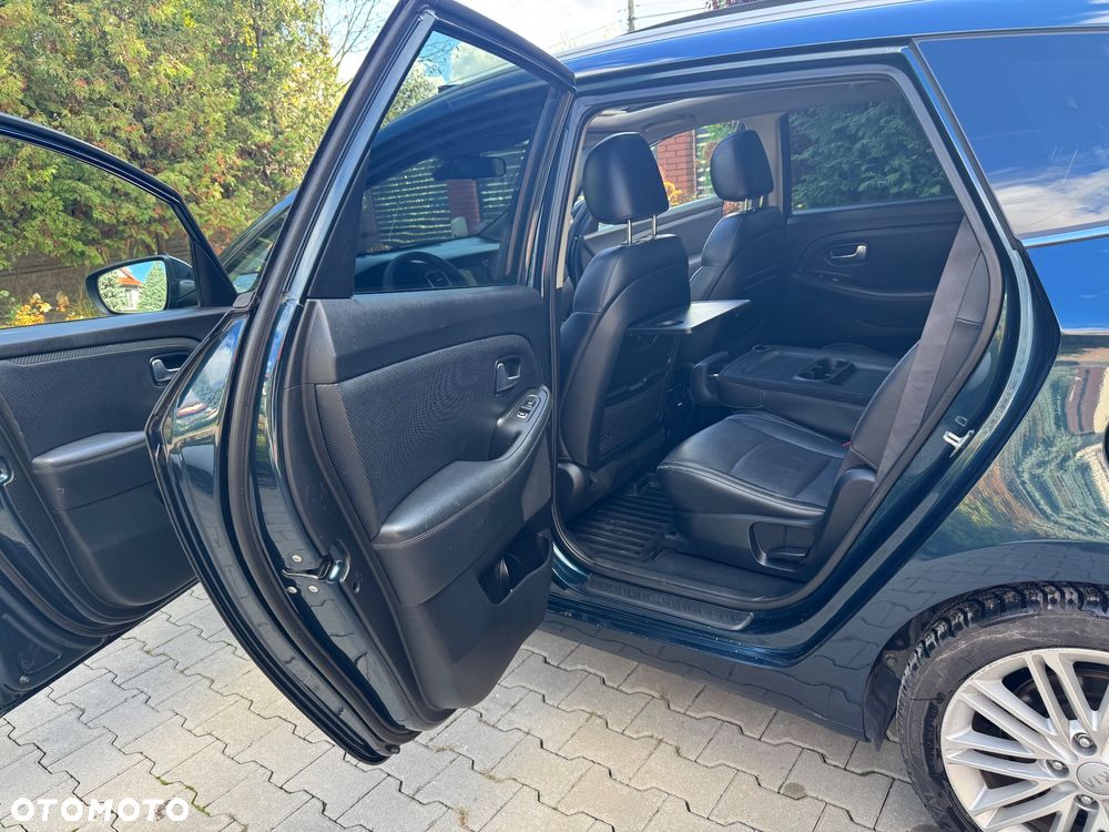 Kia Carens 1.6 GDI Business Line EU6 - 10