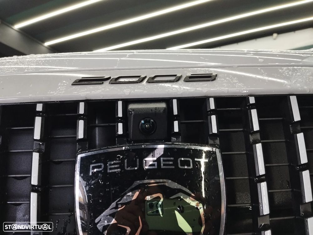 Peugeot 2008 1.2 PureTech Allure - 9