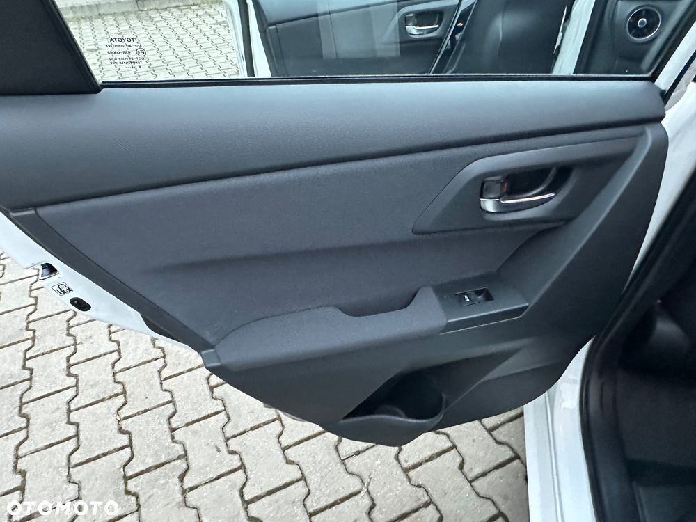 Toyota Auris 1.8 HSD Prestige - 32