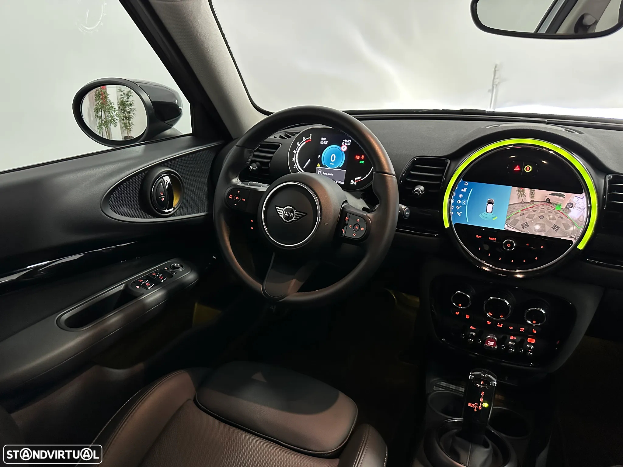 MINI Clubman Cooper Premium Plus Classic Auto - 18
