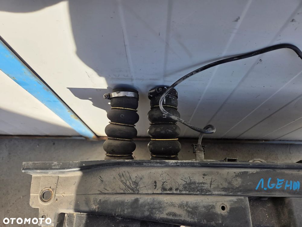 Pas przedni 1.6 E HDI Citroen C4 II B7 - 4