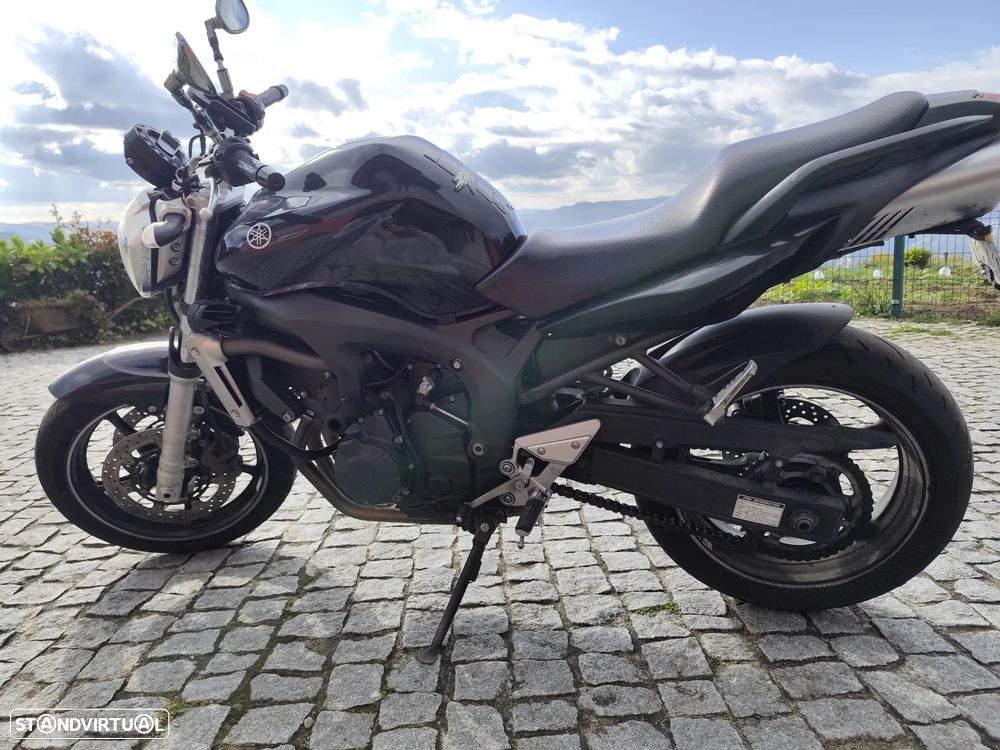 Yamaha Fazer - 1