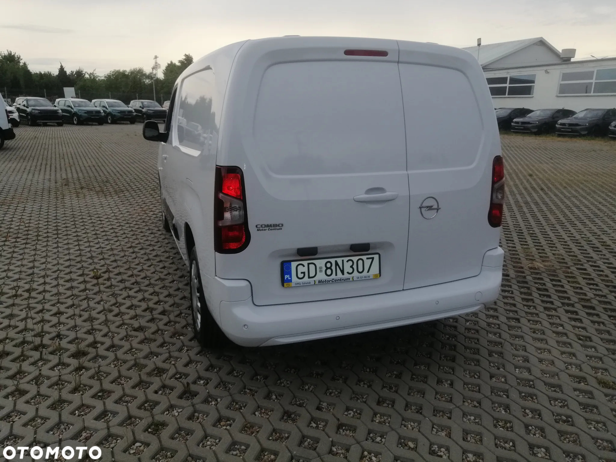 Opel Combo - 4