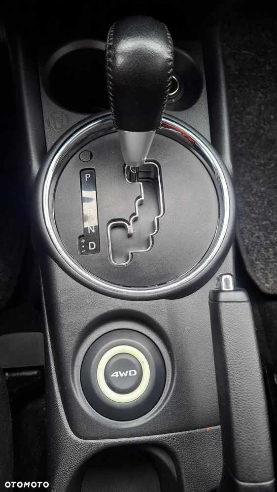 Mitsubishi ASX 2.2 DI-D 4WD Automatik Diamant Edition+ - 17