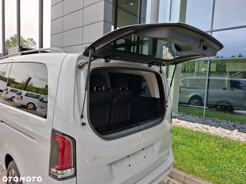 Mercedes-Benz Klasa V 250 d 9G-Tronic Style (d³ugi) - 13