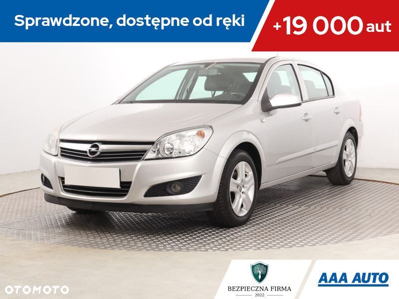 Opel Astra - 1