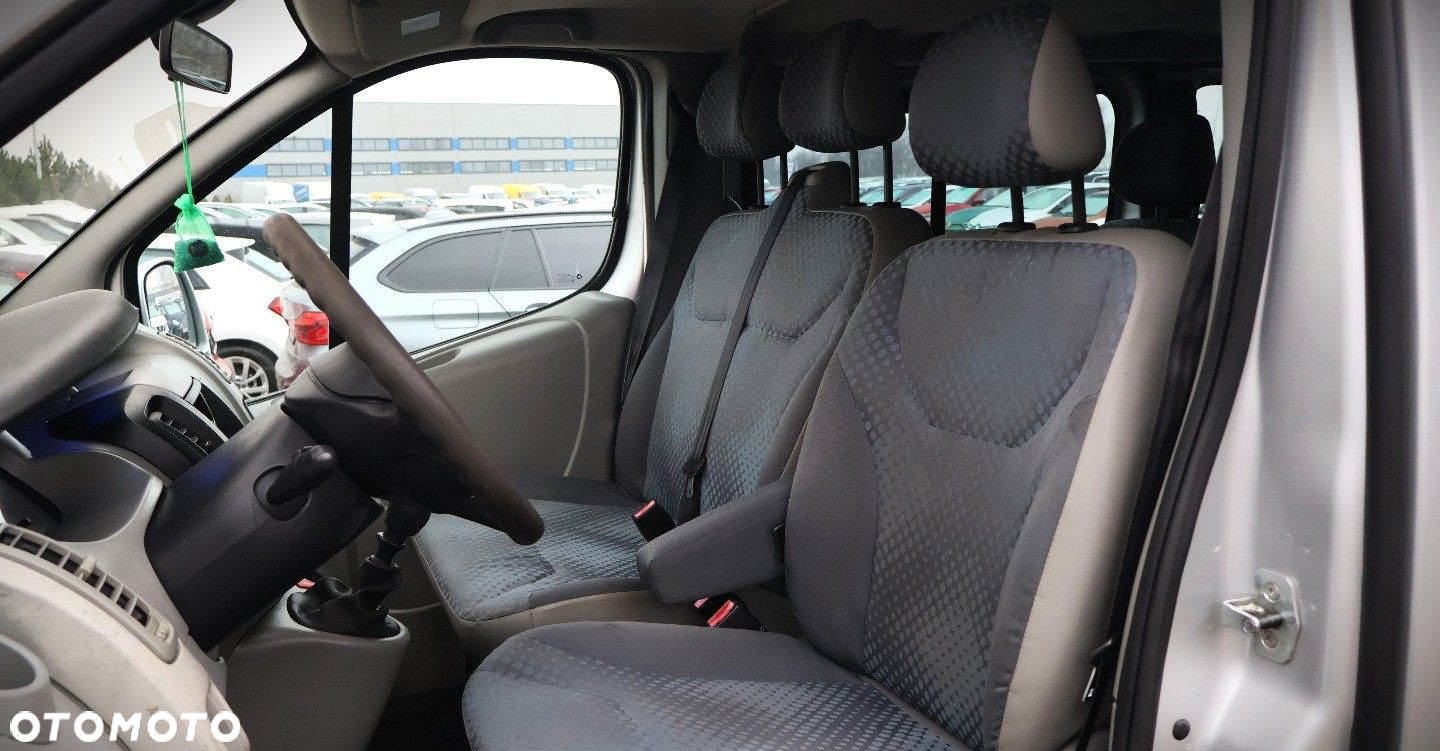 Renault Trafic - 14