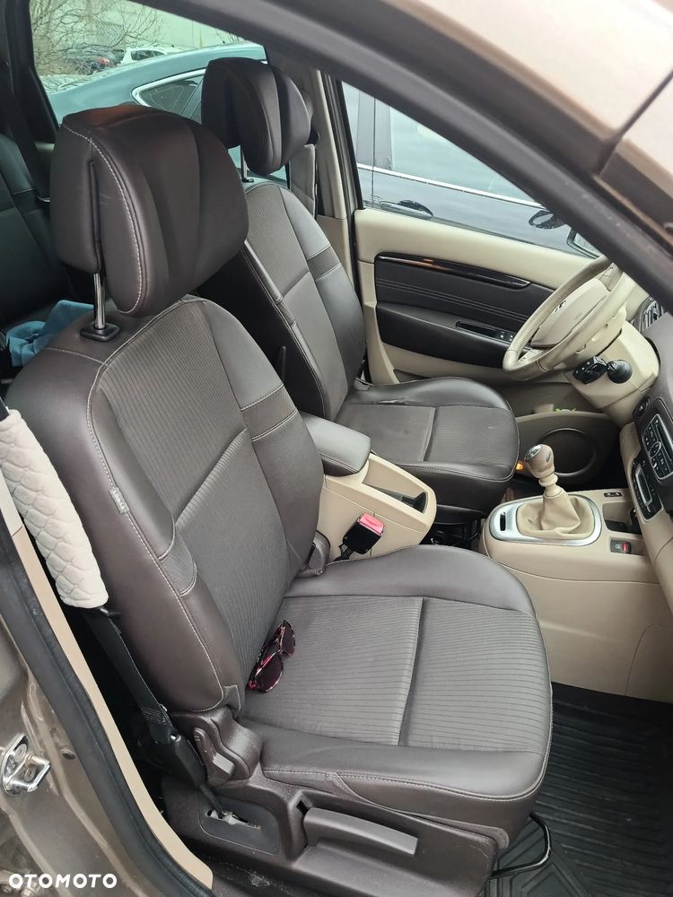 Renault Scenic 1.4 16V TCE Tech Run - 4