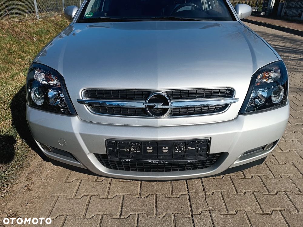 Opel Vectra 2.2 - 22