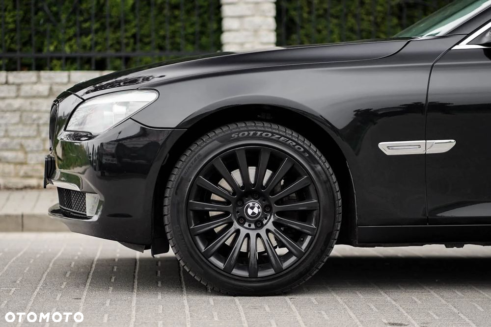 BMW Seria 7 730d - 13
