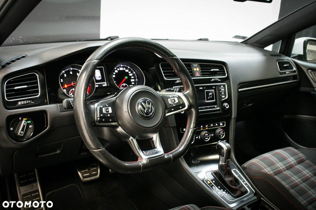 Volkswagen Golf VII 2.0 TSI BMT GTI Performance DSG - 12