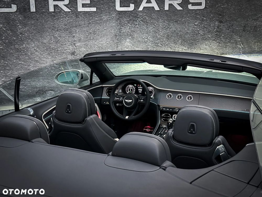 Bentley Continental GT - 16