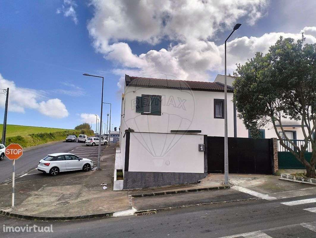 Moradia T3 para venda - Grande imagem: 2/5