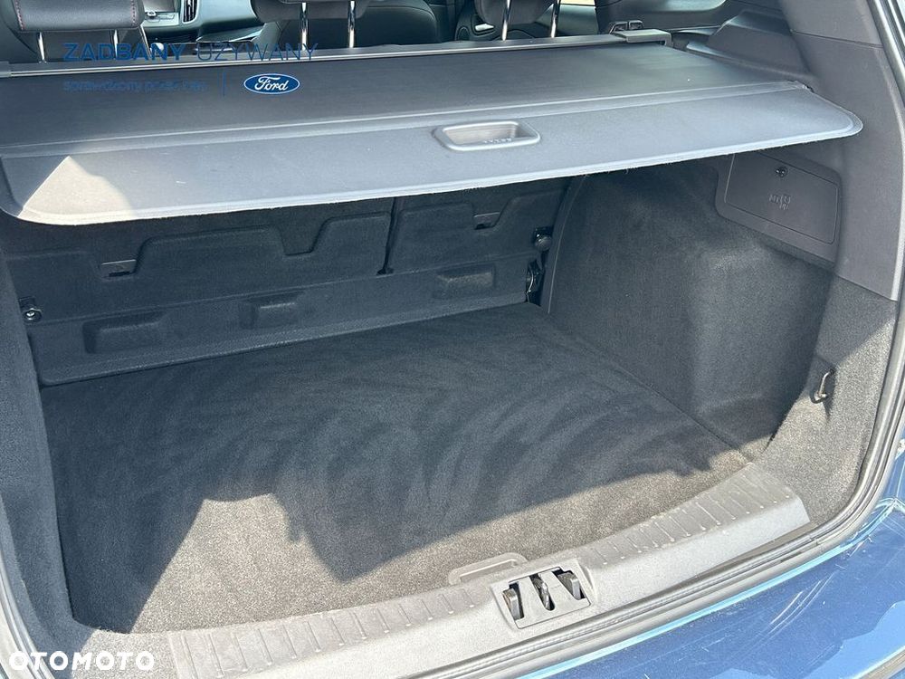 Ford Kuga - 26