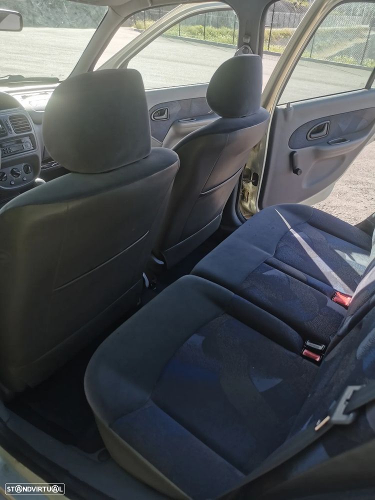 Renault Clio 1.2 RN - 13