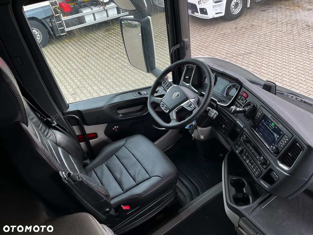 Scania V8 580 SPROWADZONA Z FRANCJI SERWISOWANA HYDRAULIKA FULL OPCJA STAN IDEALNY !!!! - 24
