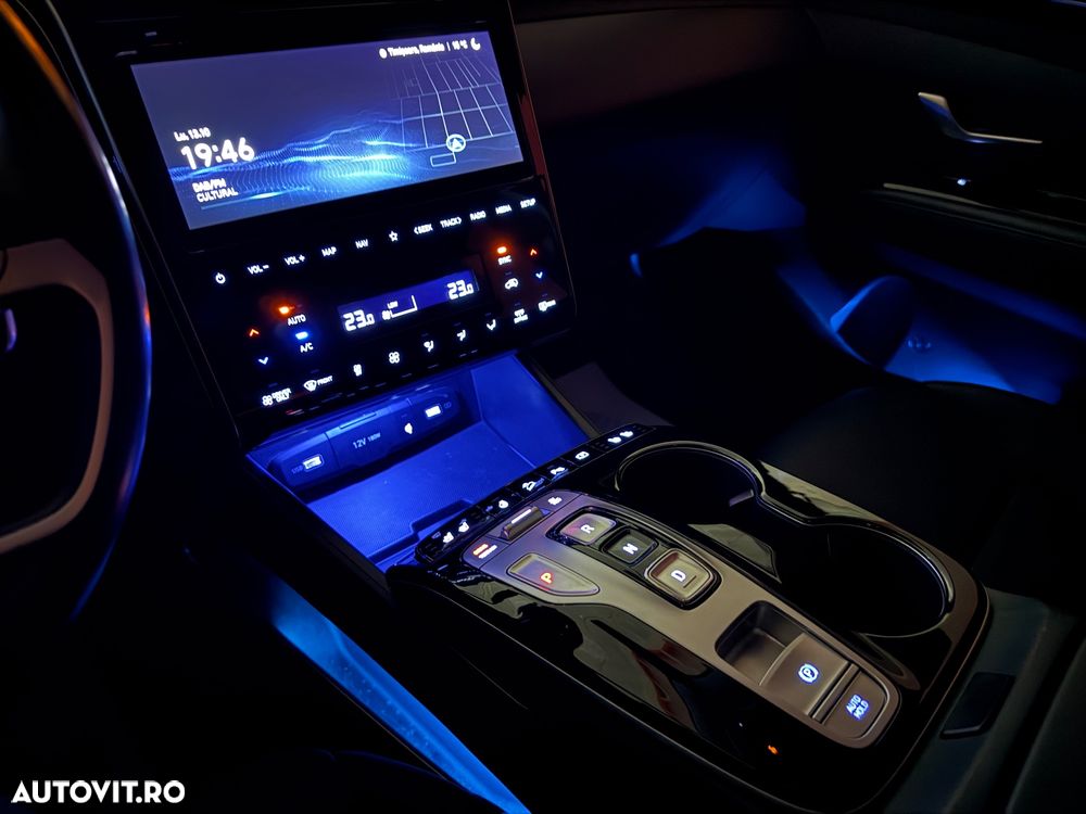 Hyundai Tucson PHEV 1.6 l 265 CP 4WD 6AT Luxury - 29