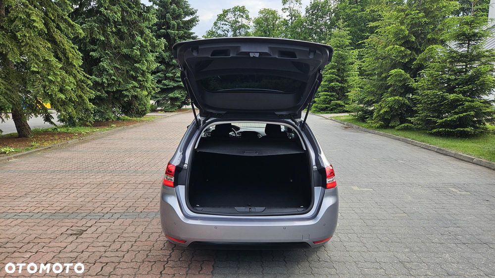 Peugeot 308 1.5 BlueHDi Allure Pack S&S - 19