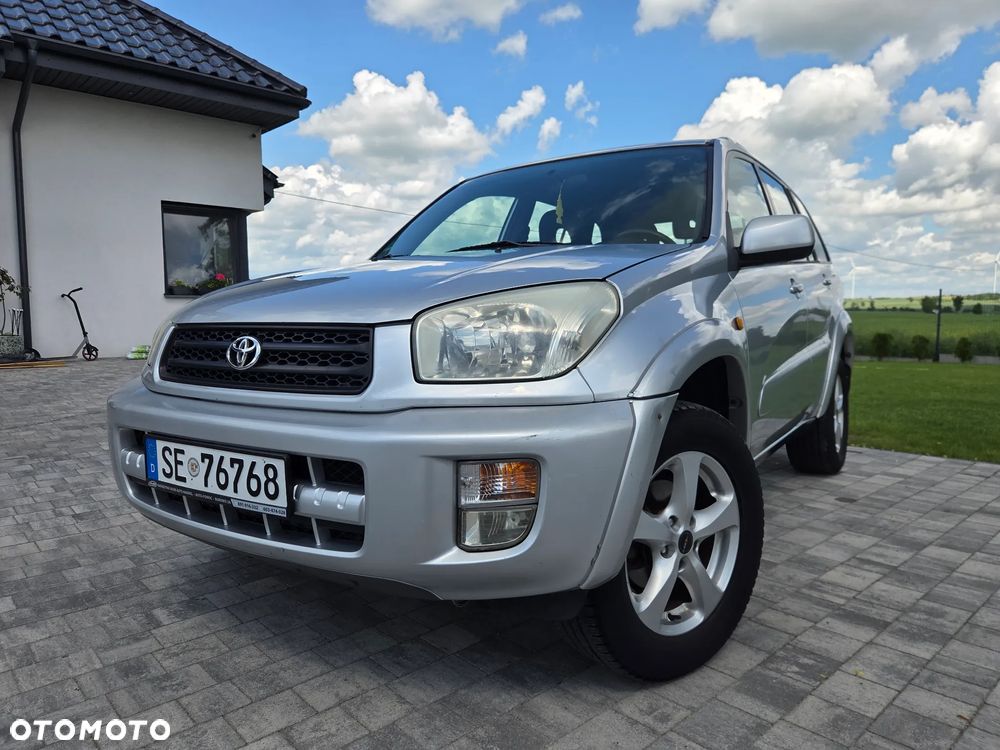 Toyota RAV4 - 2