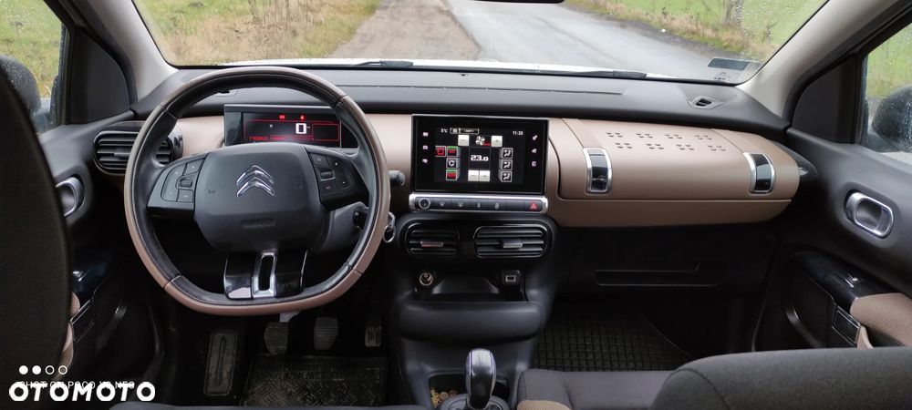 Citroën C4 Cactus 1.2 PureTech Shine EU6 - 8