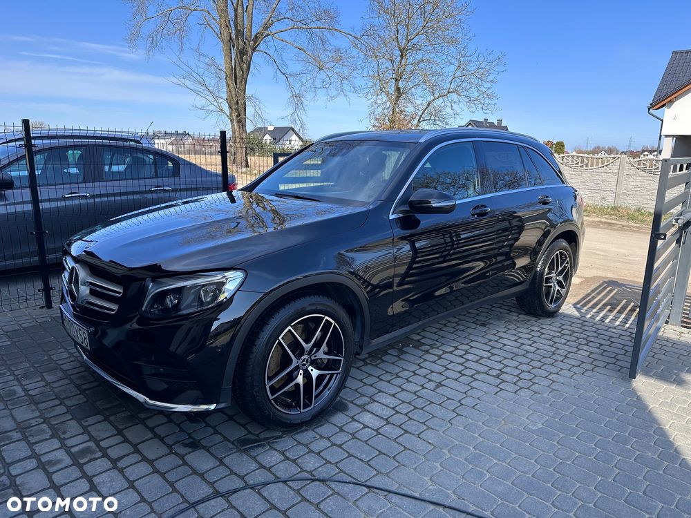 Mercedes-Benz GLC - 23