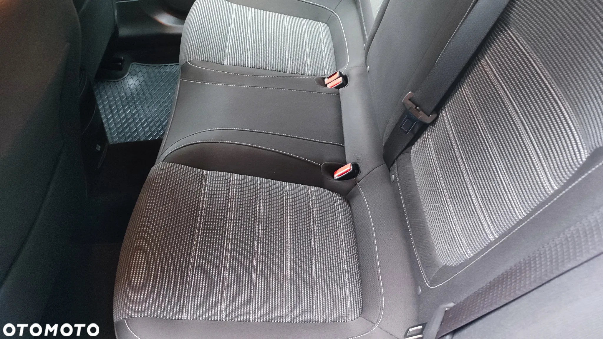 Opel Insignia 2.0 CDTI Edition - 17