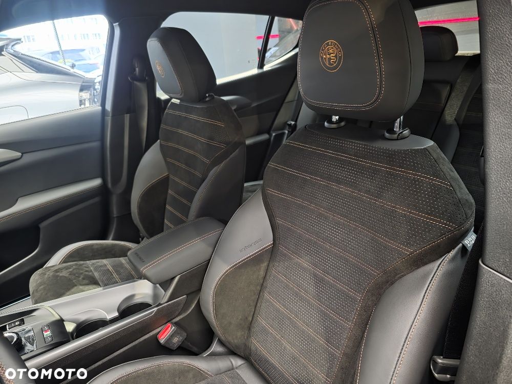 Alfa Romeo Tonale 1.5 T4 GSE mHEV Intensa DCT - 6