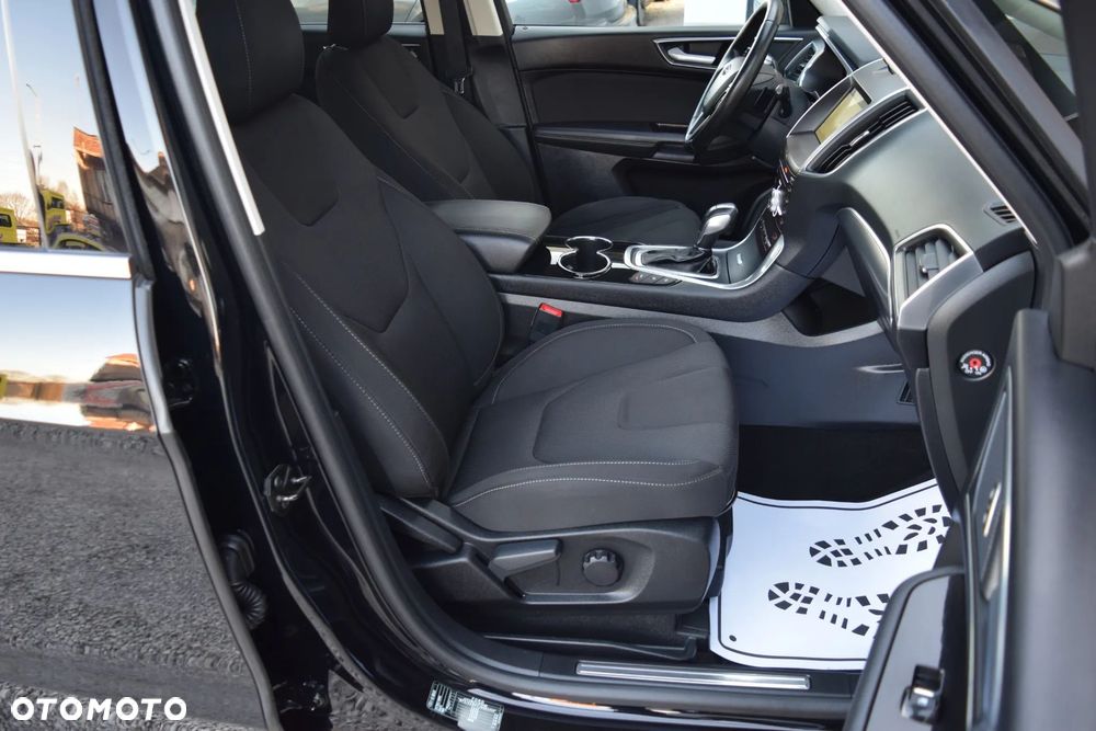 Ford S-Max 2.0 TDCi Titanium PowerShift - 35