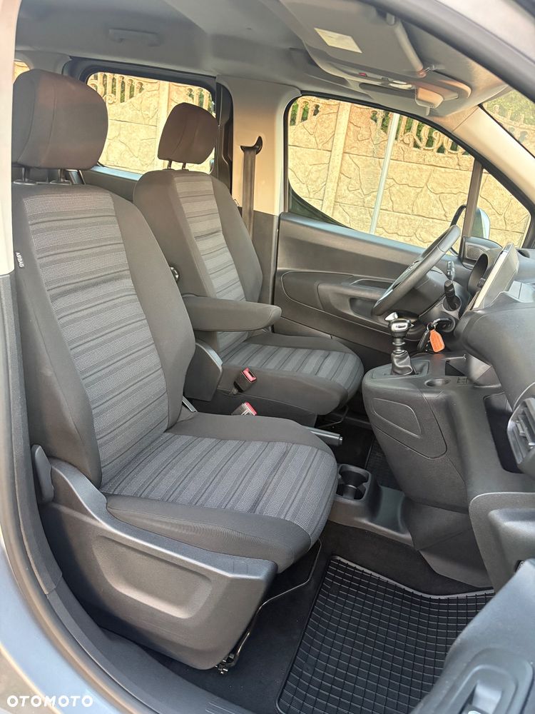 Opel Combo - 25