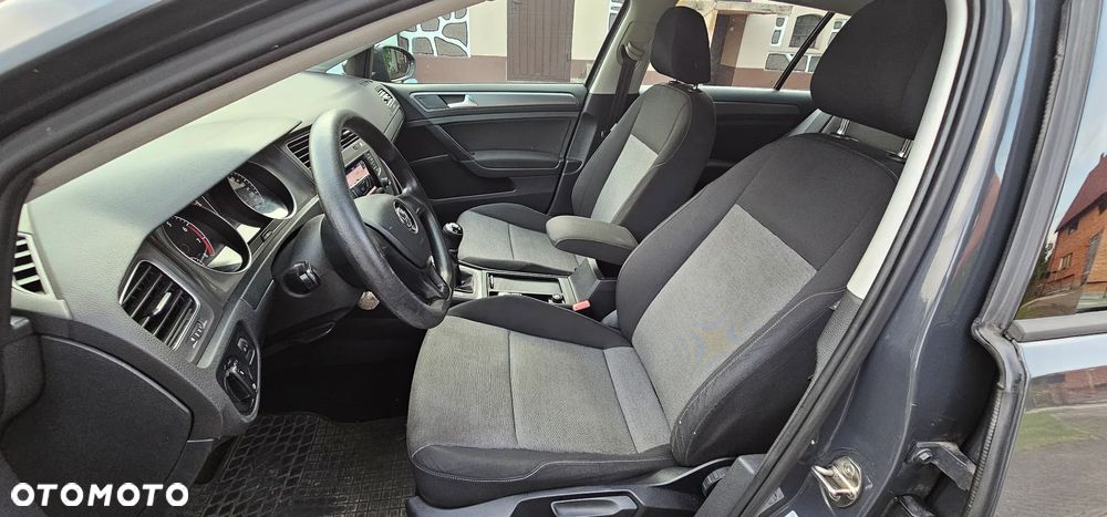 Volkswagen Golf 1.2 TSI BlueMot Trendline - 12