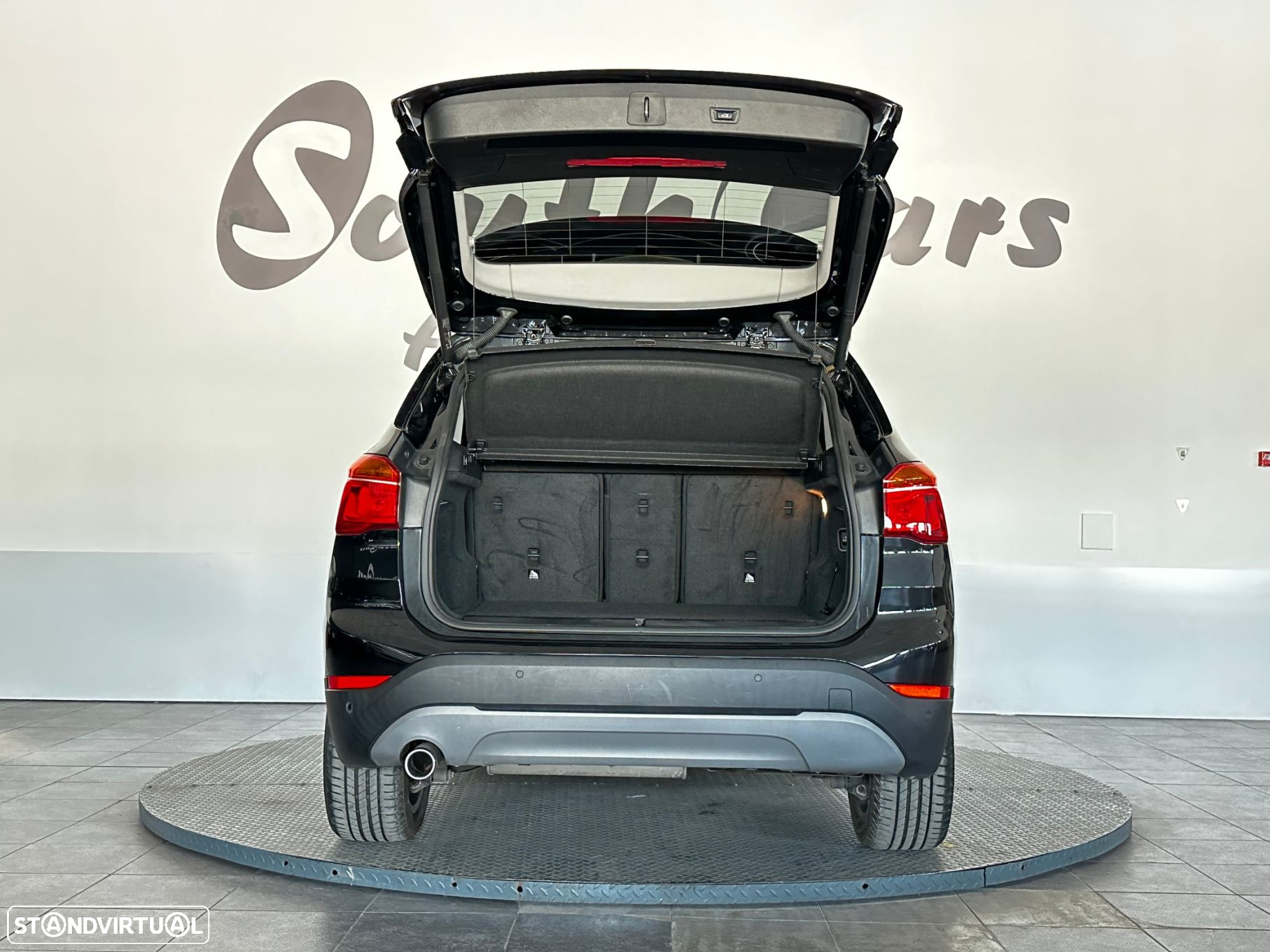 BMW X1 16 d sDrive Line xLine - 6