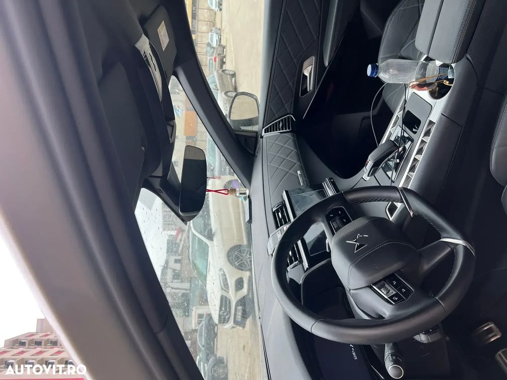 DS Automobiles DS 7 Crossback - 12