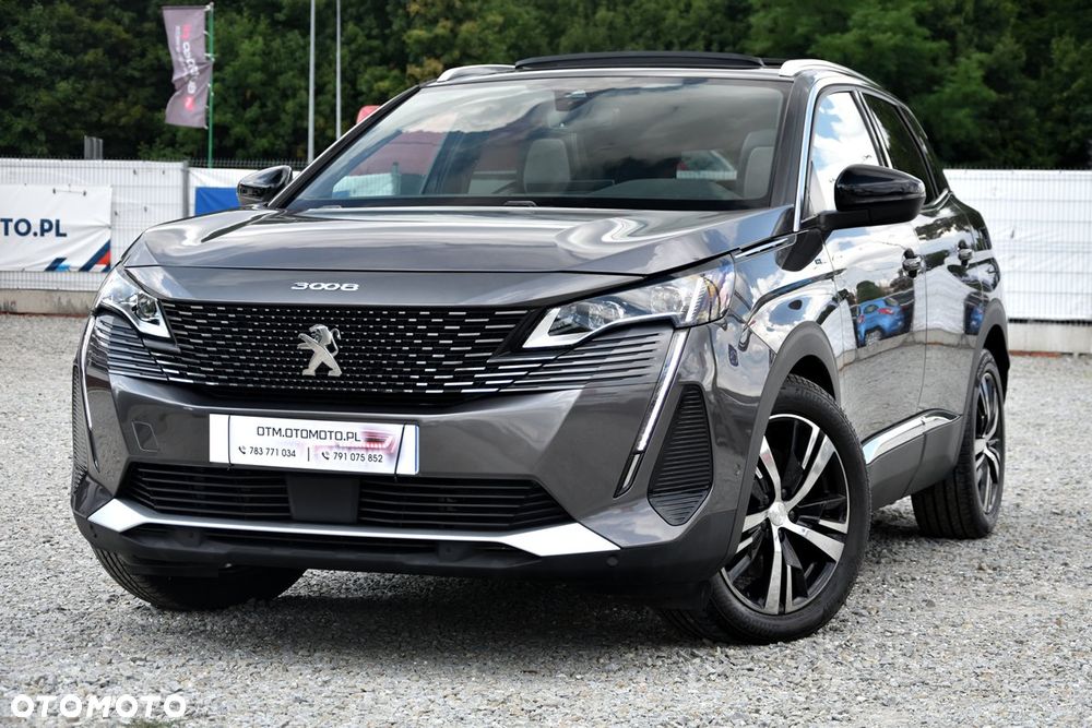 Peugeot 3008 1.6 PureTech HYbrid GT Line S&S EAT8 - 6