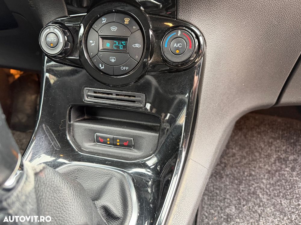 Ford Fiesta 1.5 TDCi St&St SYNC Edition - 15