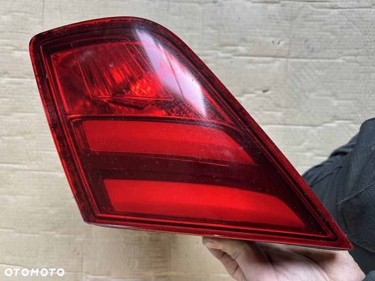 Lampa prawy tył w klapę Peugeot 308 II T9 13-17 9677818280 - 3