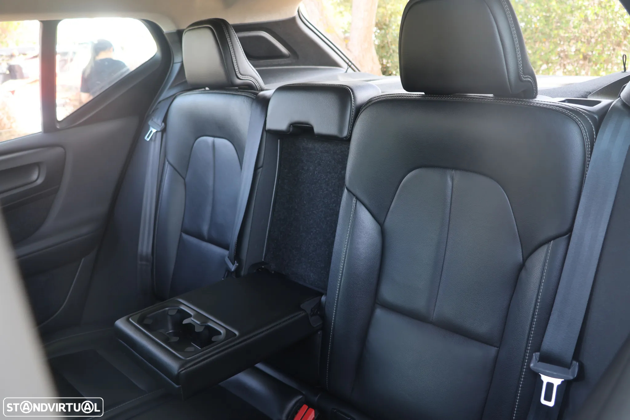 Volvo XC 40 2.0 D3 Momentum Geartronic - 15