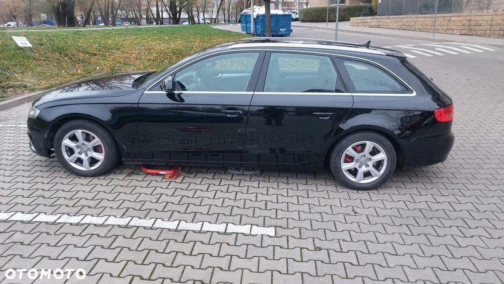 Audi A4 Avant 2.7 TDI DPF multitronic Ambition - 8
